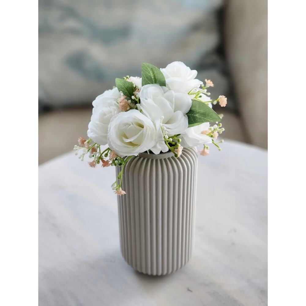 Modern 3D Printed Flute Vase – Minimalist Home Decor – Mother’s Day Gift